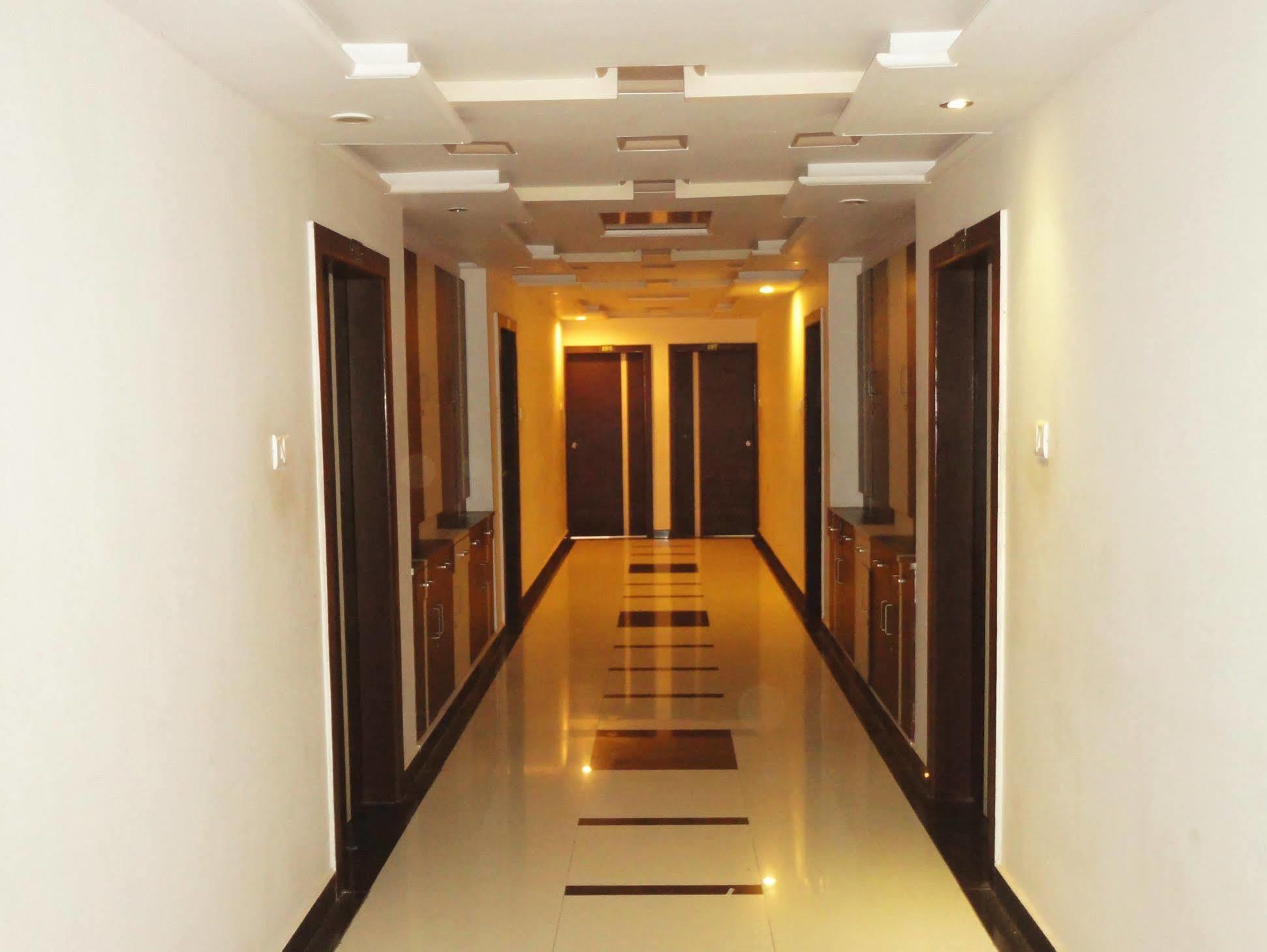 Hotel Rudra Plaza Dwārka Exterior foto